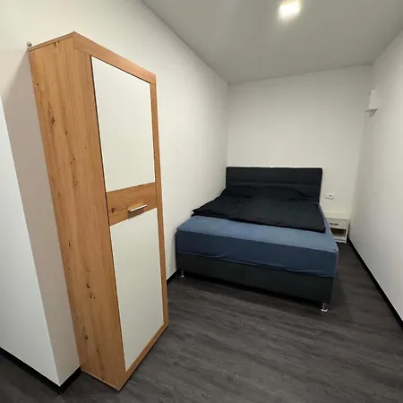 Jack Apartmaji *